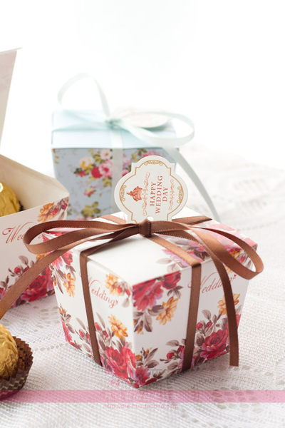 11.4元 / 歐式喜糖盒 (25個) 結婚用品 婚禮小物 禮贈品  ht-0074